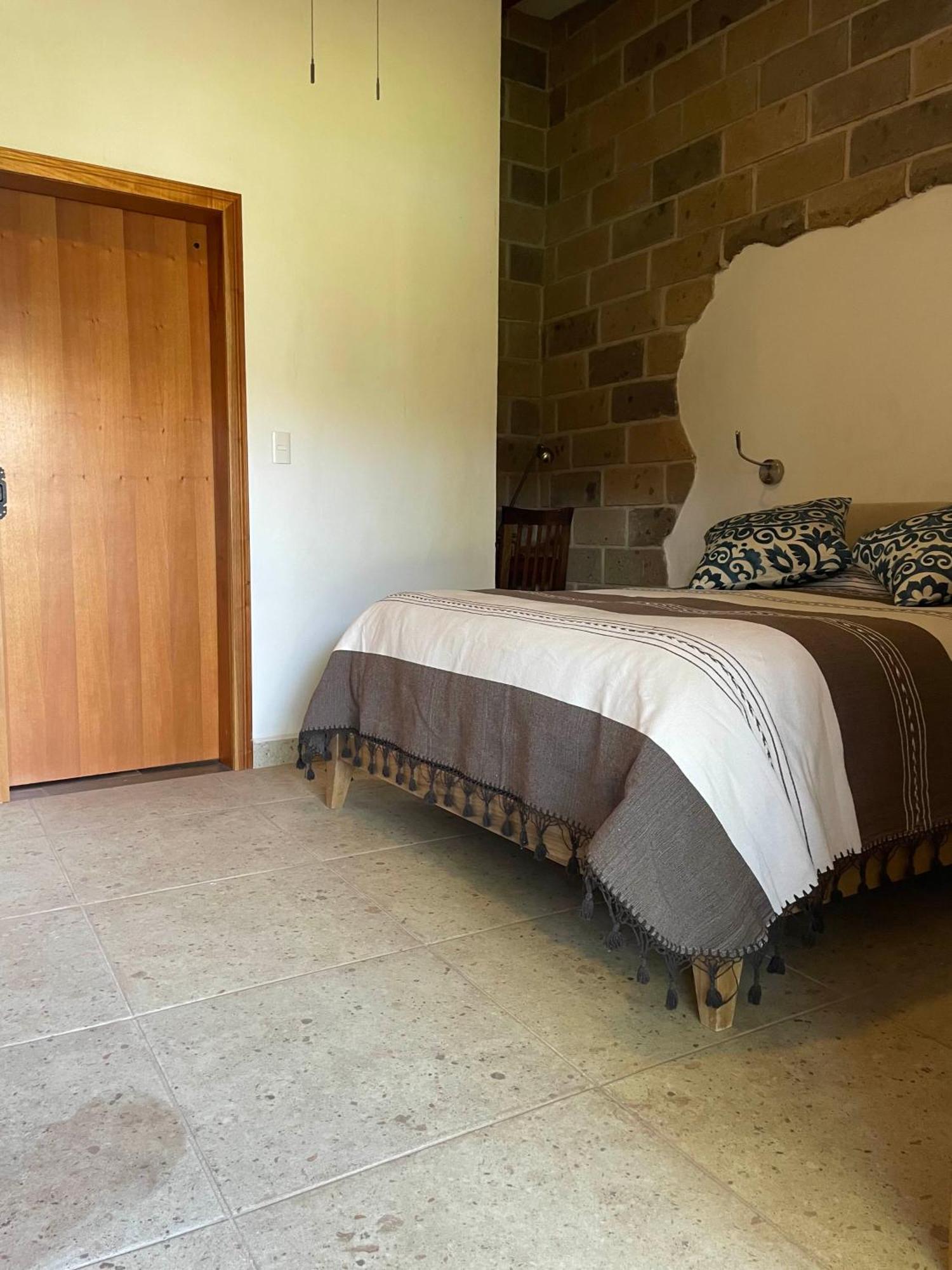 Hotel Casona El Calvario Уйчапан Экстерьер фото